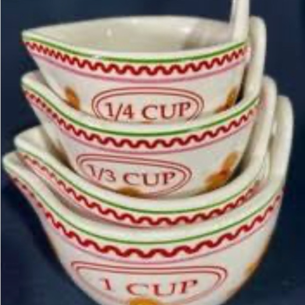 Boston Warehouse Holiday Bakeshop Measuring Cups
